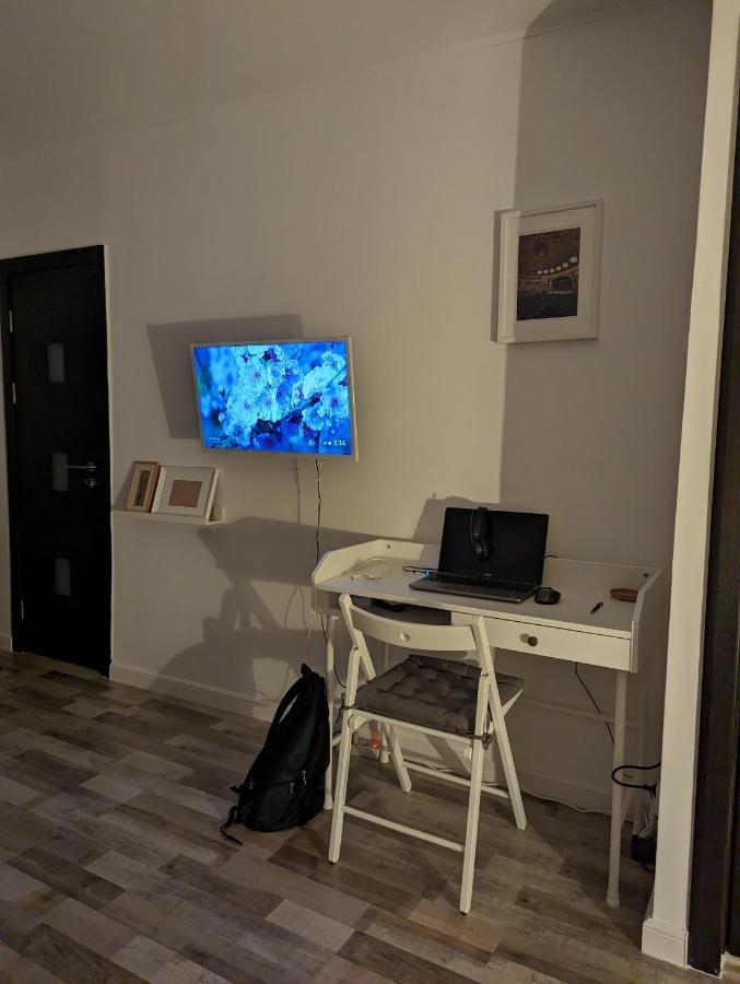 Sebastian Studio Apartment 부쿠레슈티 외부 사진