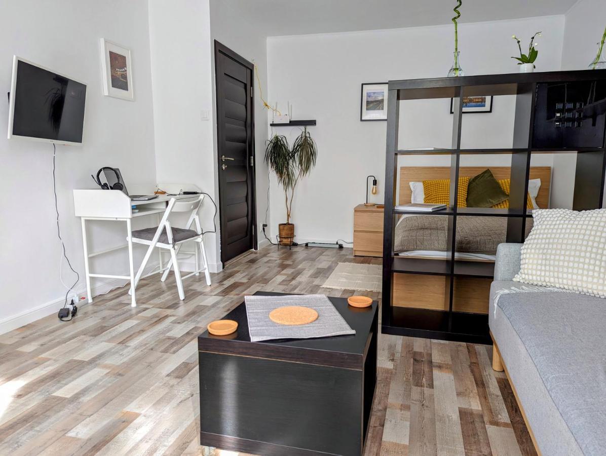 Sebastian Studio Apartment 부쿠레슈티 외부 사진